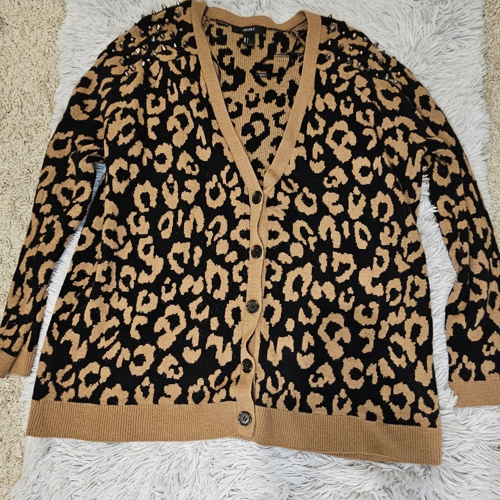 Leopard Print sweater